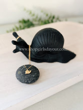 Load image into Gallery viewer, Shelby snail // tiny pendant necklace
