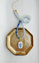 Load image into Gallery viewer, Bridgerton vase pendant / gemstone necklace