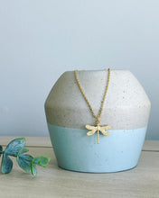 Load image into Gallery viewer, Aerial dragonfly necklace