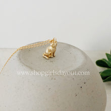 Load image into Gallery viewer, Kitty Cat pendant necklace
