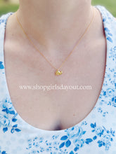 Load image into Gallery viewer, Shelby snail // tiny pendant necklace
