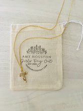 Load image into Gallery viewer, Savannah Bow pendant necklace
