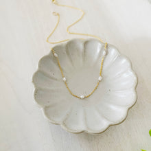 Load image into Gallery viewer, Aspen pearl necklace
