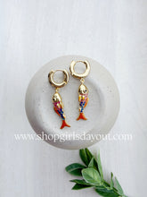 Load image into Gallery viewer, Ocean Wonder // fish one touch latch hoop earrings
