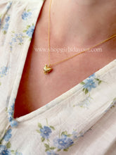 Load image into Gallery viewer, Chicken pendant necklace
