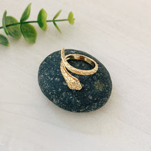 Load image into Gallery viewer, Sarpa // Snake coil ring size 6 gold
