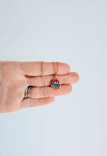 Load image into Gallery viewer, Amalfi teardrop // Miyuki hand wired pendant necklace
