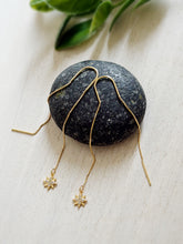 Load image into Gallery viewer, Falling Stars // ear threads
